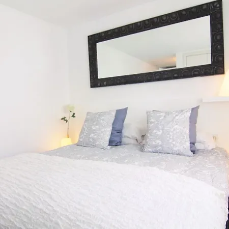 Esencia Apartment Sitges
